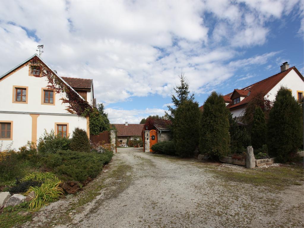 Penzion Levander Horni Radoun Exterior photo