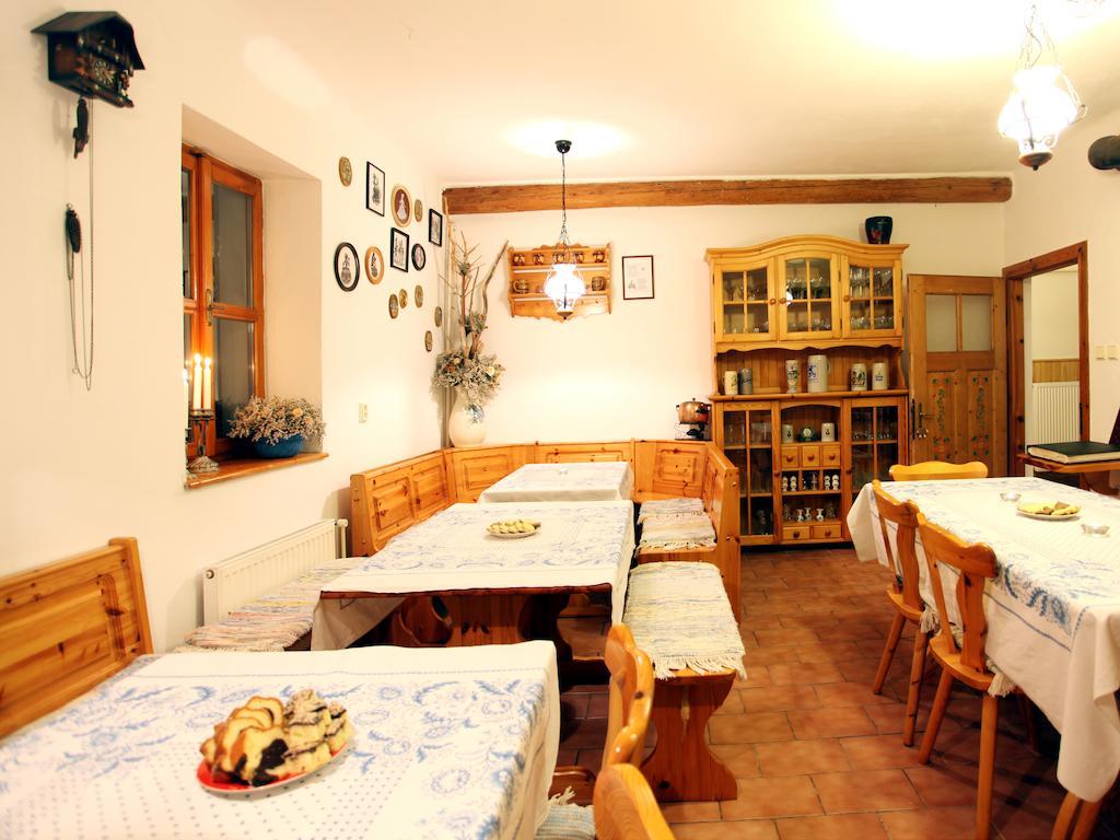 Penzion Levander Horni Radoun Exterior photo